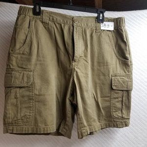 583 - Columbia 34W Cargo Shorts